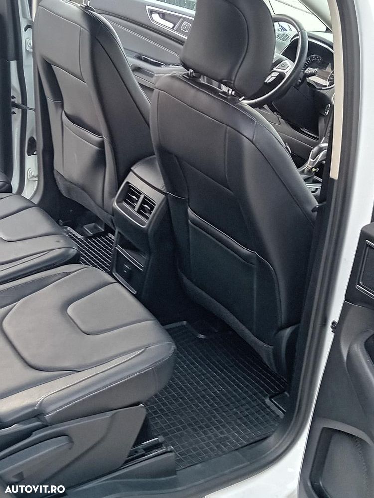 Ford S-Max 2.0 TDCi Powershift Titanium - 12