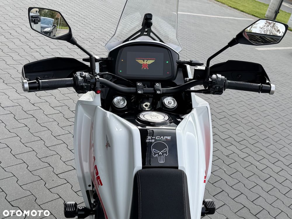 Moto Morini X-Cape 700 - 23