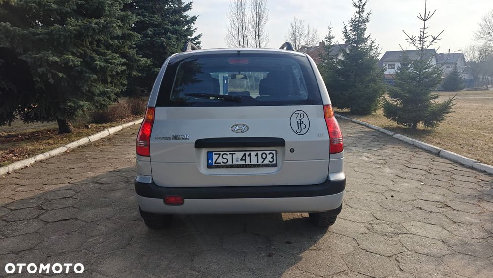 Hyundai Matrix 1.6 GLS - 4