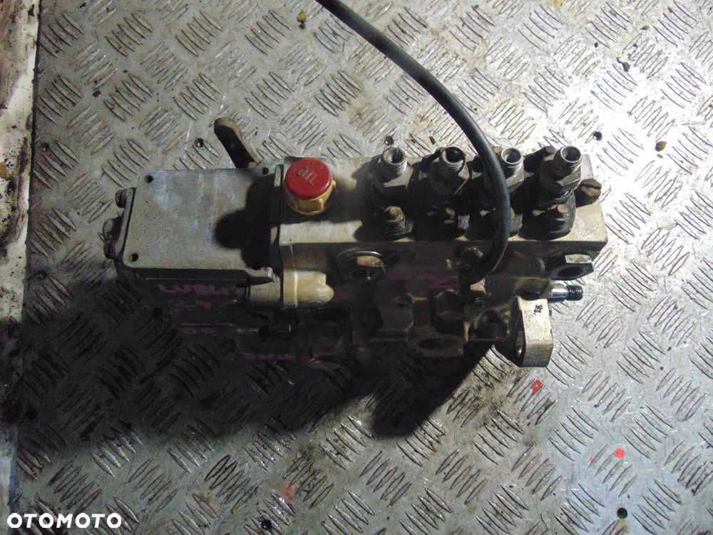 Pompa Daewoo lublin 2,4 d/TD do ciągnika - 3