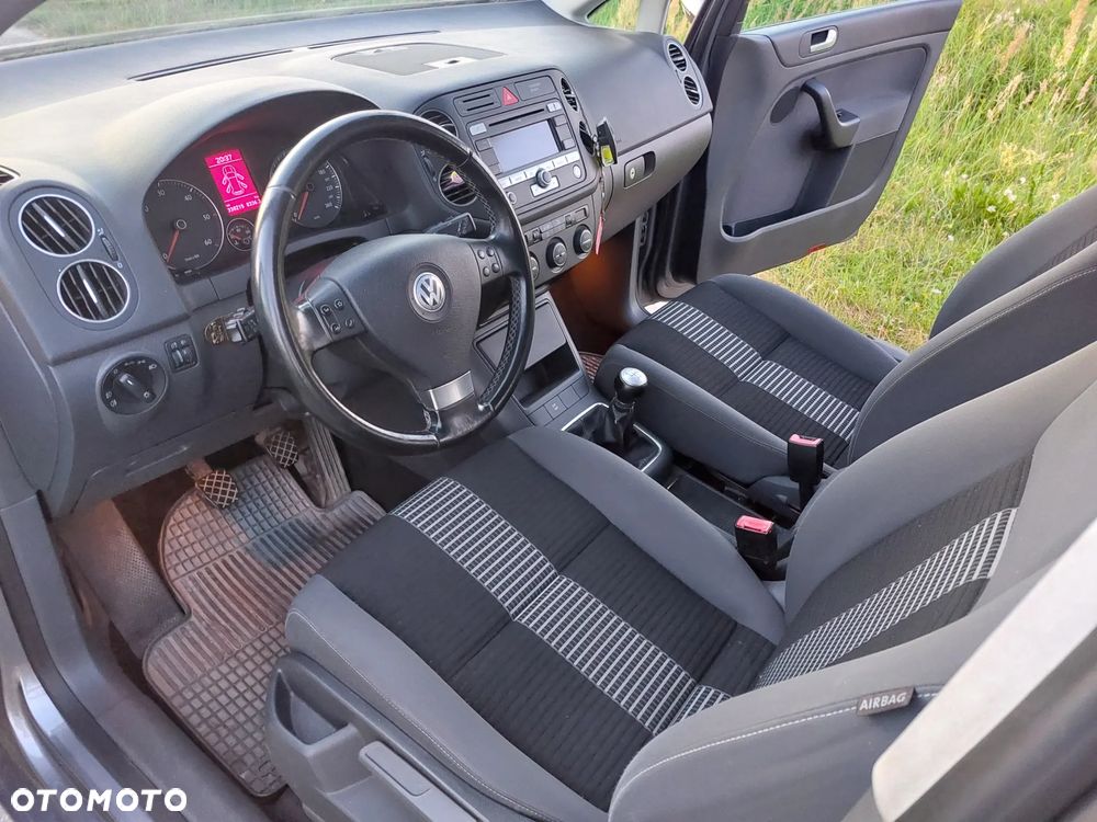 Volkswagen Golf Plus 1.9 TDI DPF United - 9