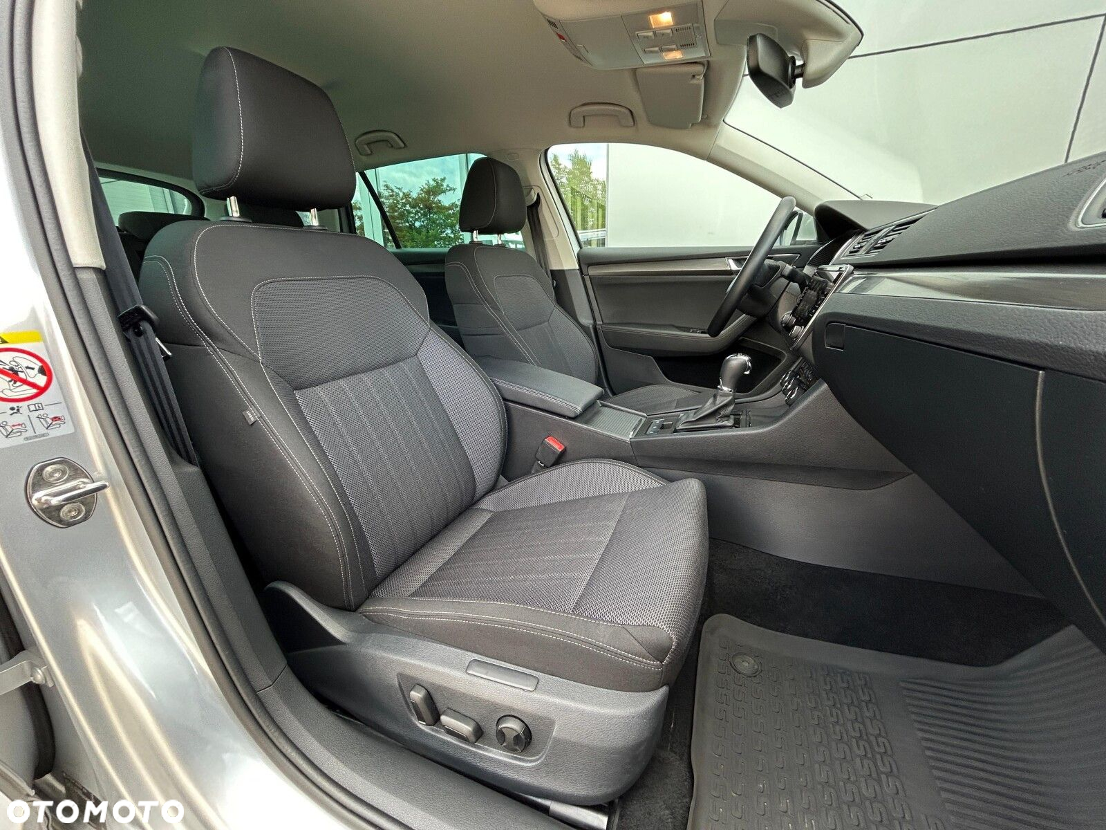 Skoda Superb 2.0 TDI SCR Style DSG - 17