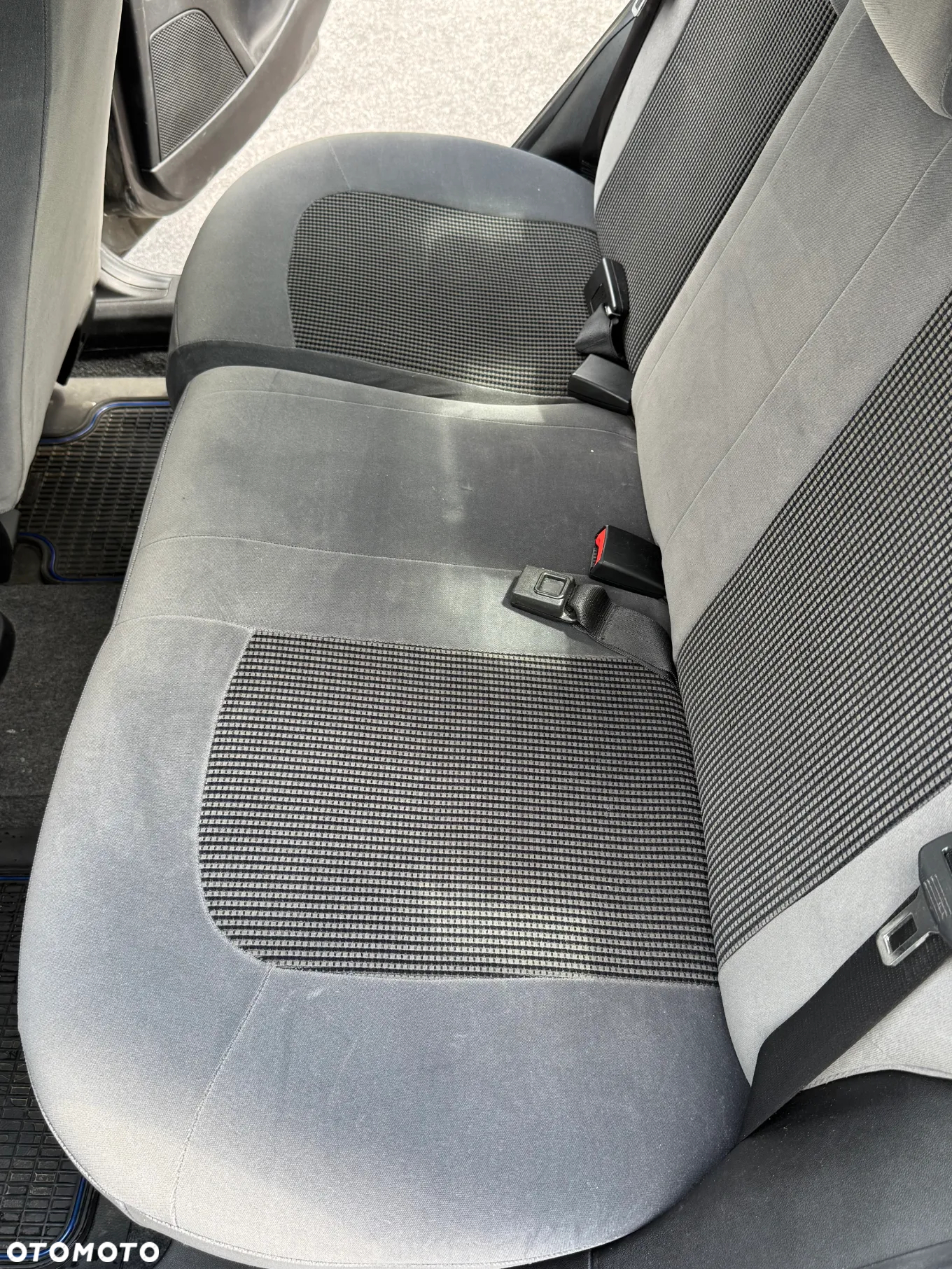 Fiat Linea 1.4 Active - 12