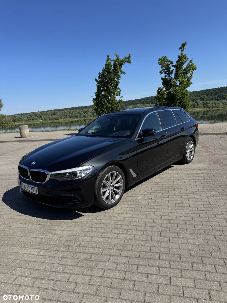 BMW Seria 5 520d Luxury Line sport - 2