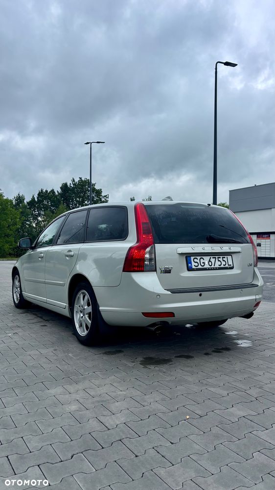 Volvo V50 D3 Momentum - 3