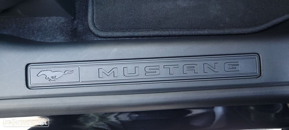 Ford Mustang Mach-E 75.7 kWh Base - 41