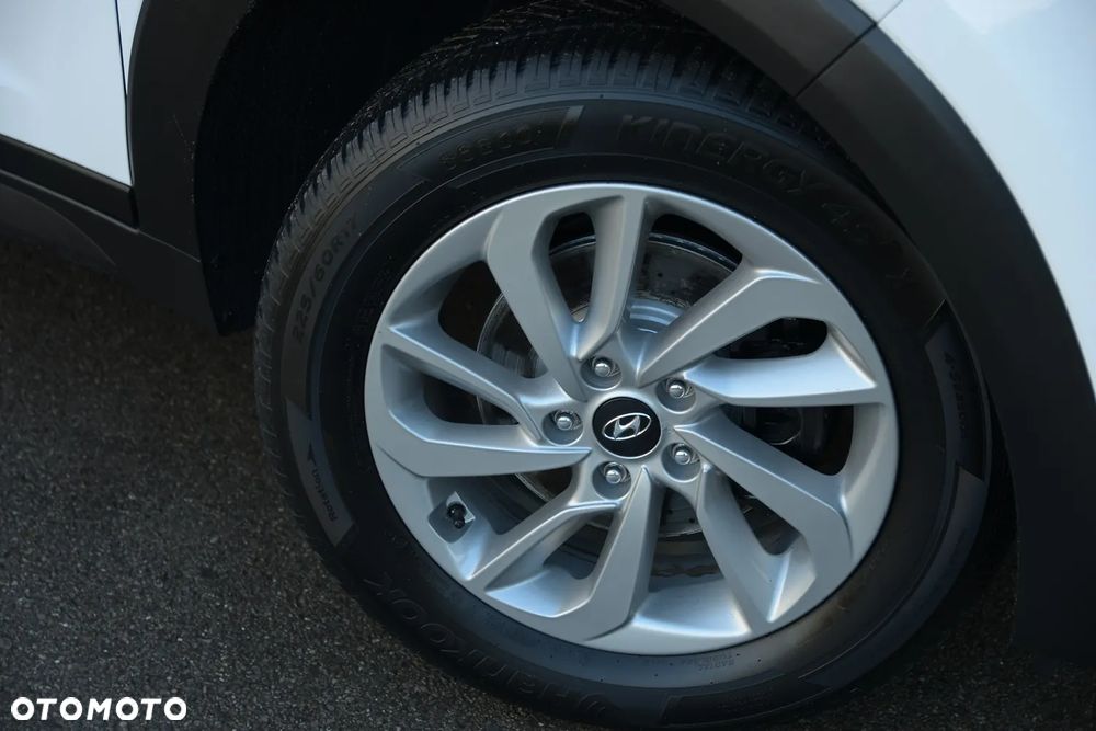 Hyundai Tucson - 18