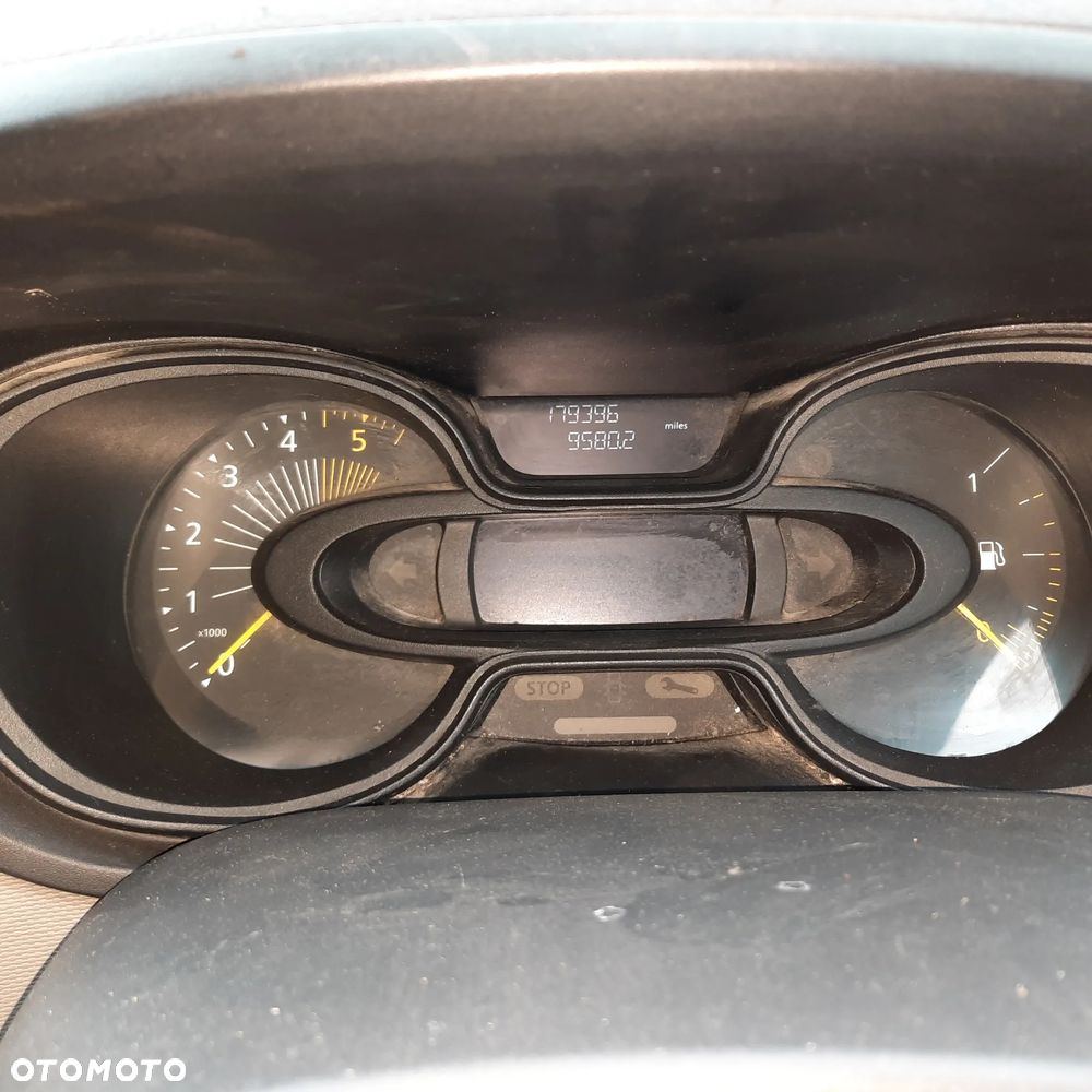 Renault trafic - 9