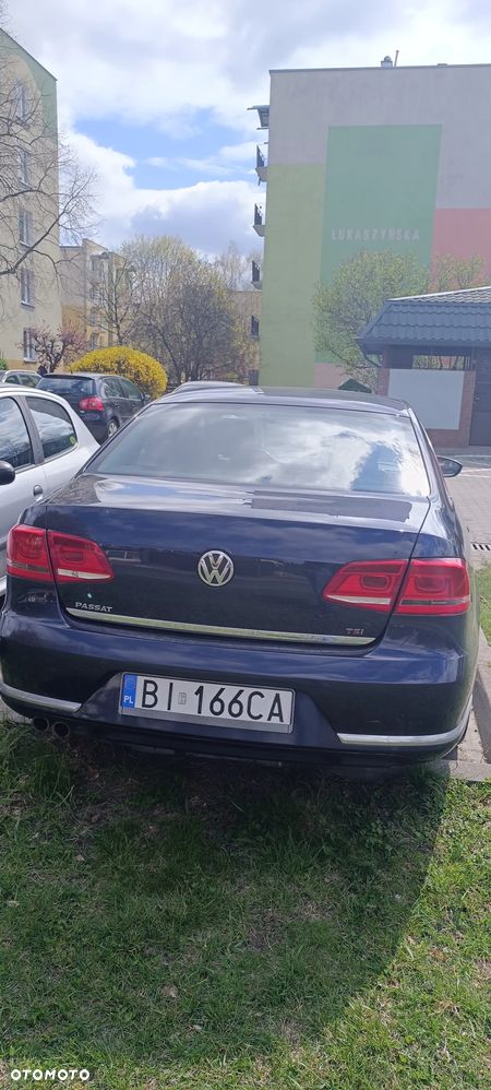 Volkswagen Passat 1.8 TSI Comfortline - 2