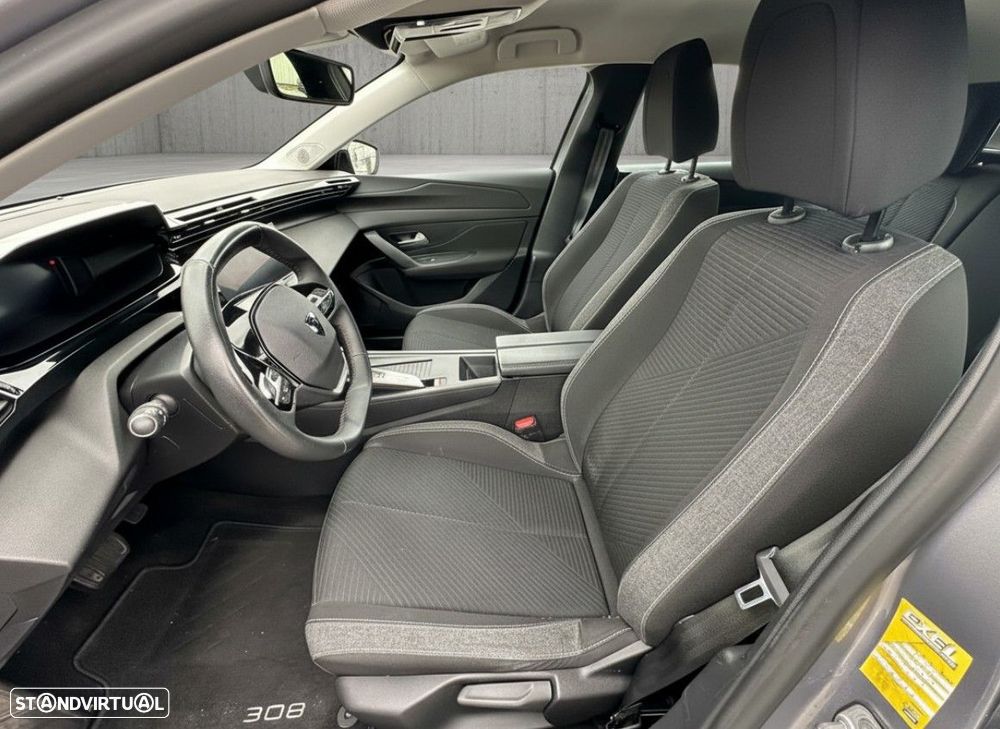 Peugeot 308 1.6 Hybrid Allure e-EAT8 - 12