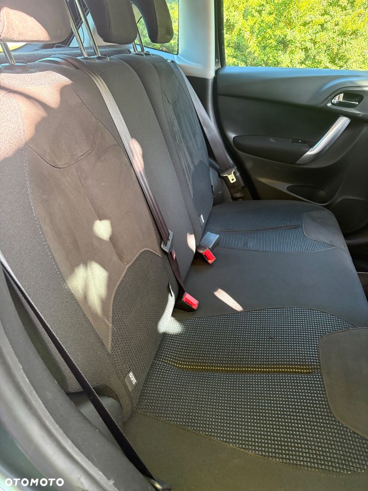 Citroën C3 1.6 e-HDi Exclusive - 16