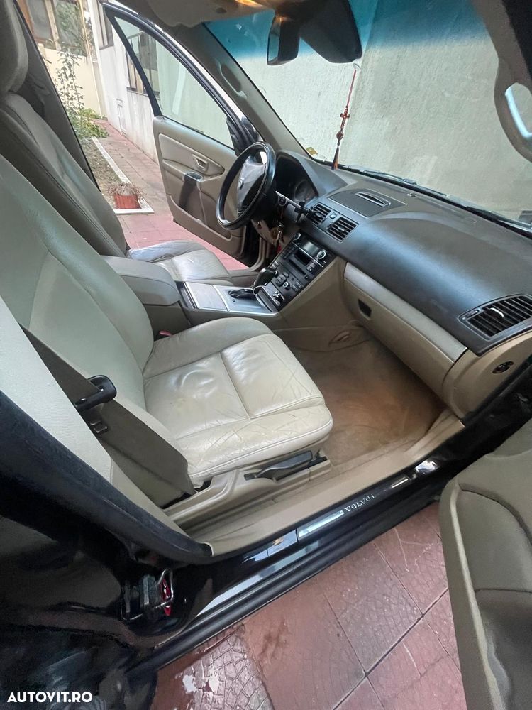 Volvo XC 90 D5AWD Rdesign - 6