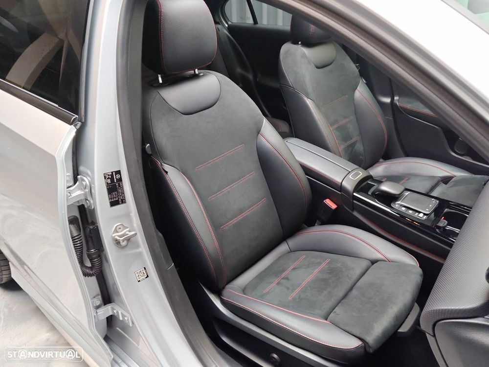 Mercedes-Benz A 200 Limousine d AMG Line Aut. - 22