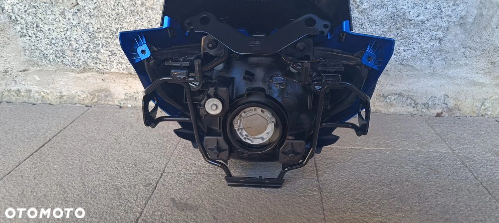 SUZUKI GSR 750 LAMPA PRZÓD REFLEKTOR CZASZA OWIEWKA STELAŻ - 10