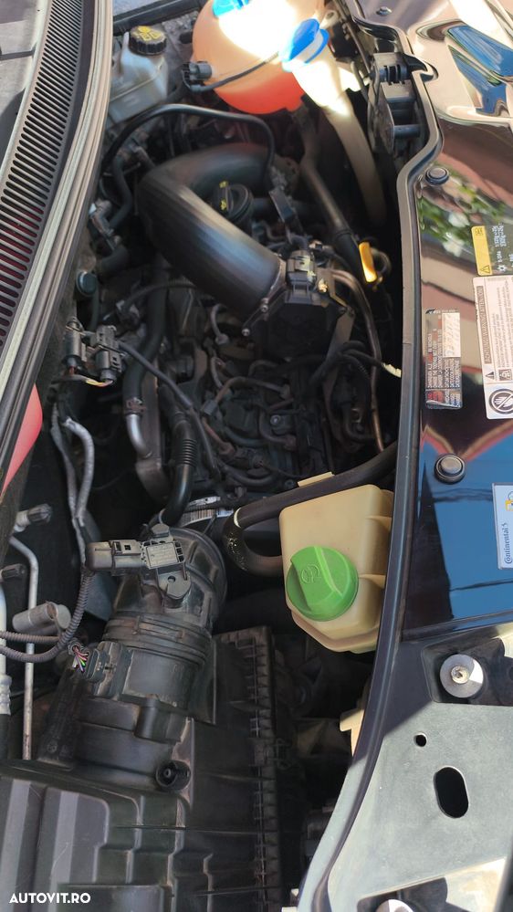Volkswagen Multivan - 22