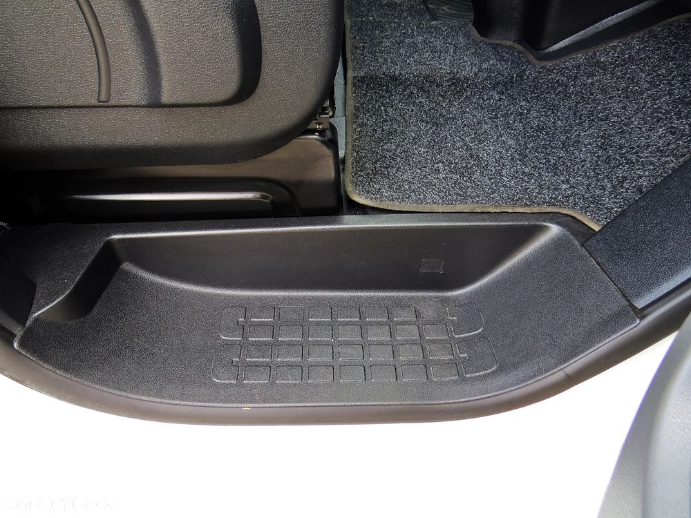 Peugeot Expert Pro L3H1 TwinCab Eco umklappbar - 13