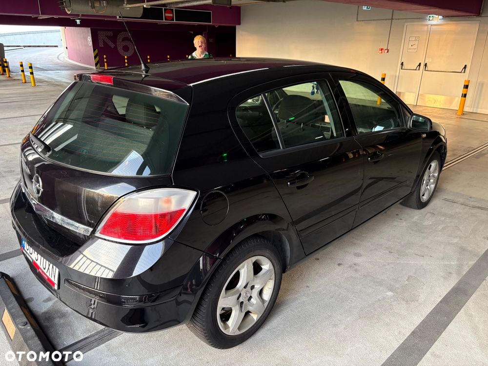 Opel Astra 1.8 111 - 7
