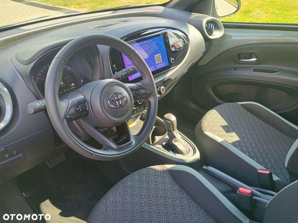 Toyota Aygo X 1.0 VVT-i Style CVT - 16
