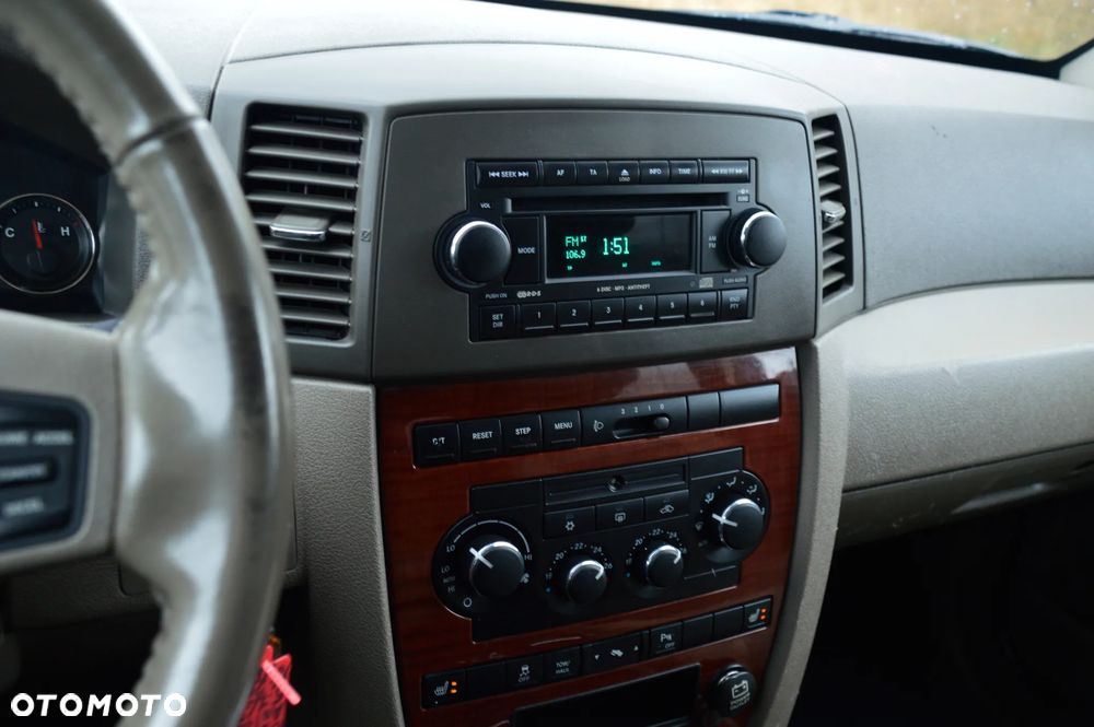 Jeep Grand Cherokee 5.7 V8 HEMI Automatik Limited - 29