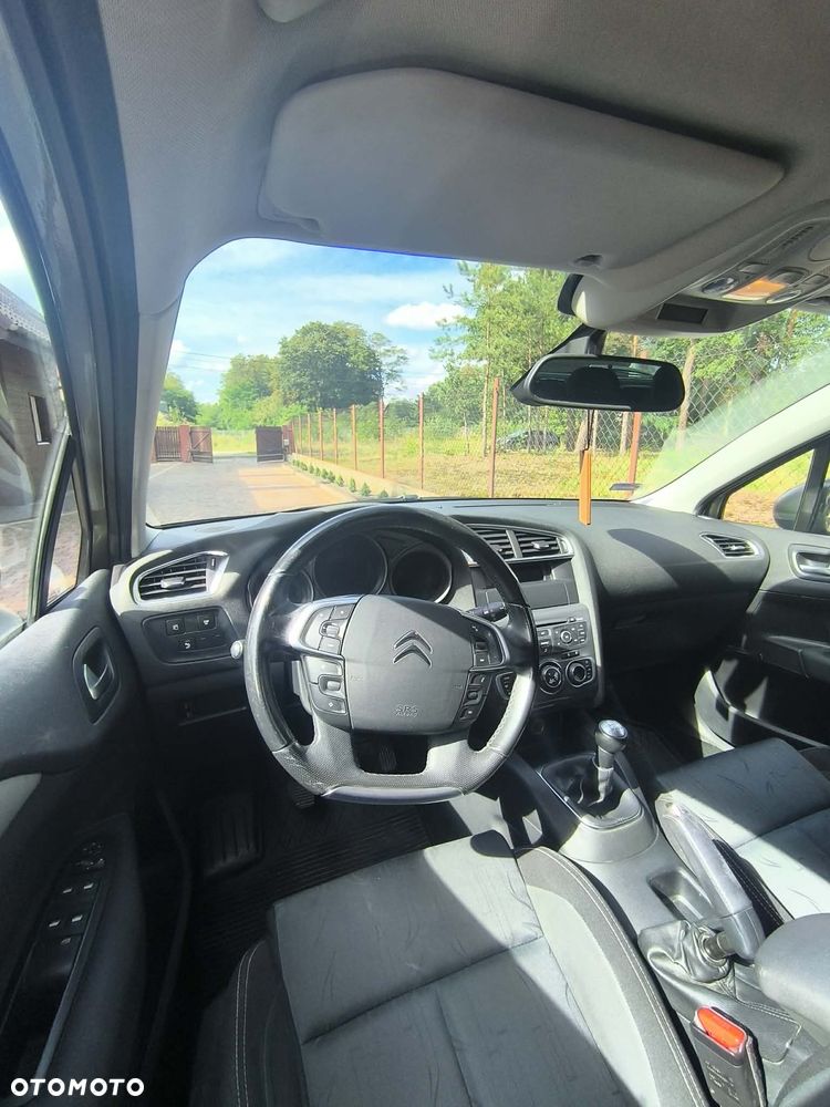 Citroën C4 1.6 VTi Exclusive - 6