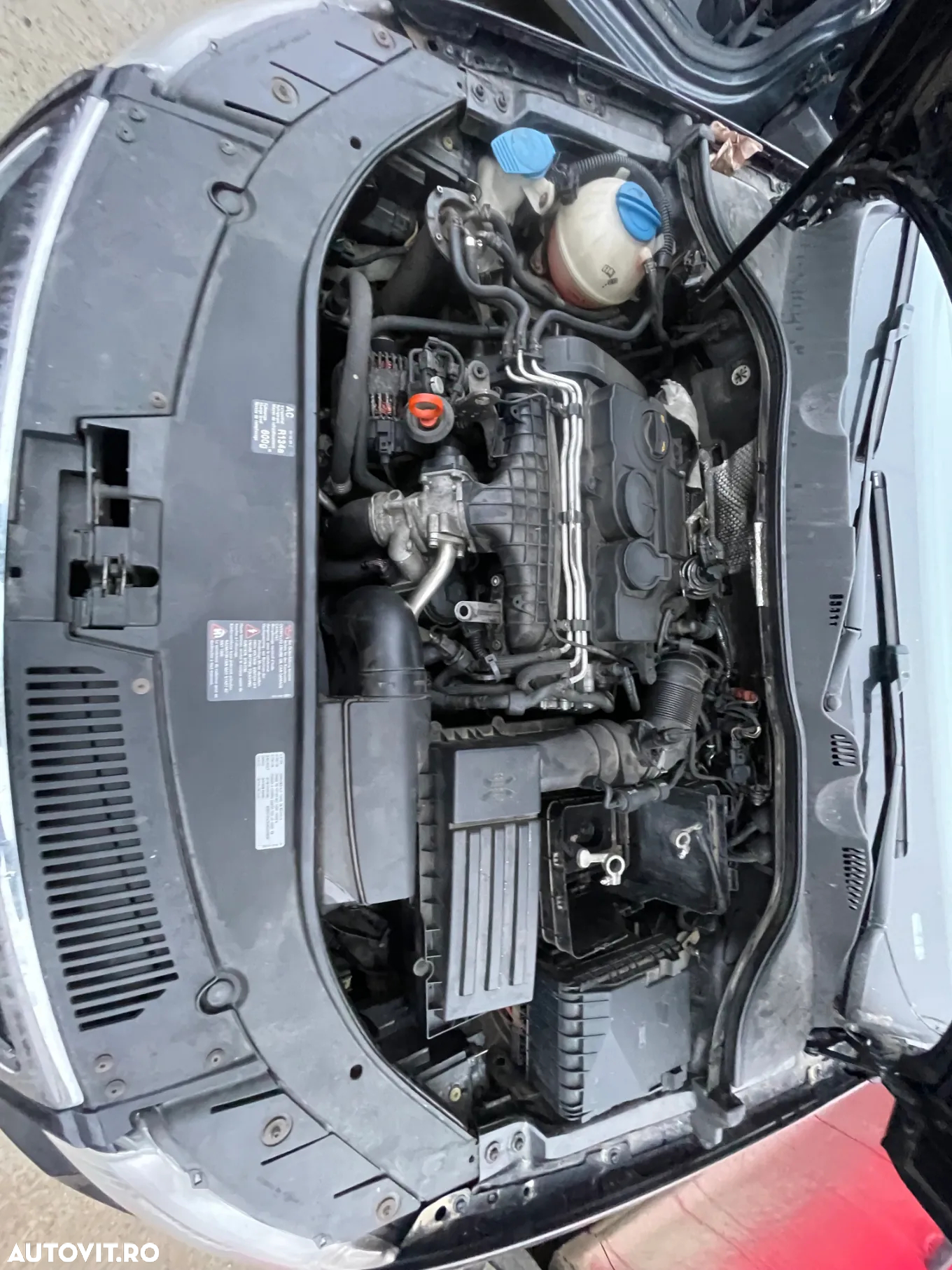 Dezmembram Passat B6 2.0 TDI BMR 170 cp - 2
