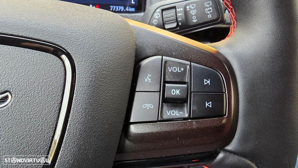 Ford Mustang Mach-E AWD PREMIUM - 18