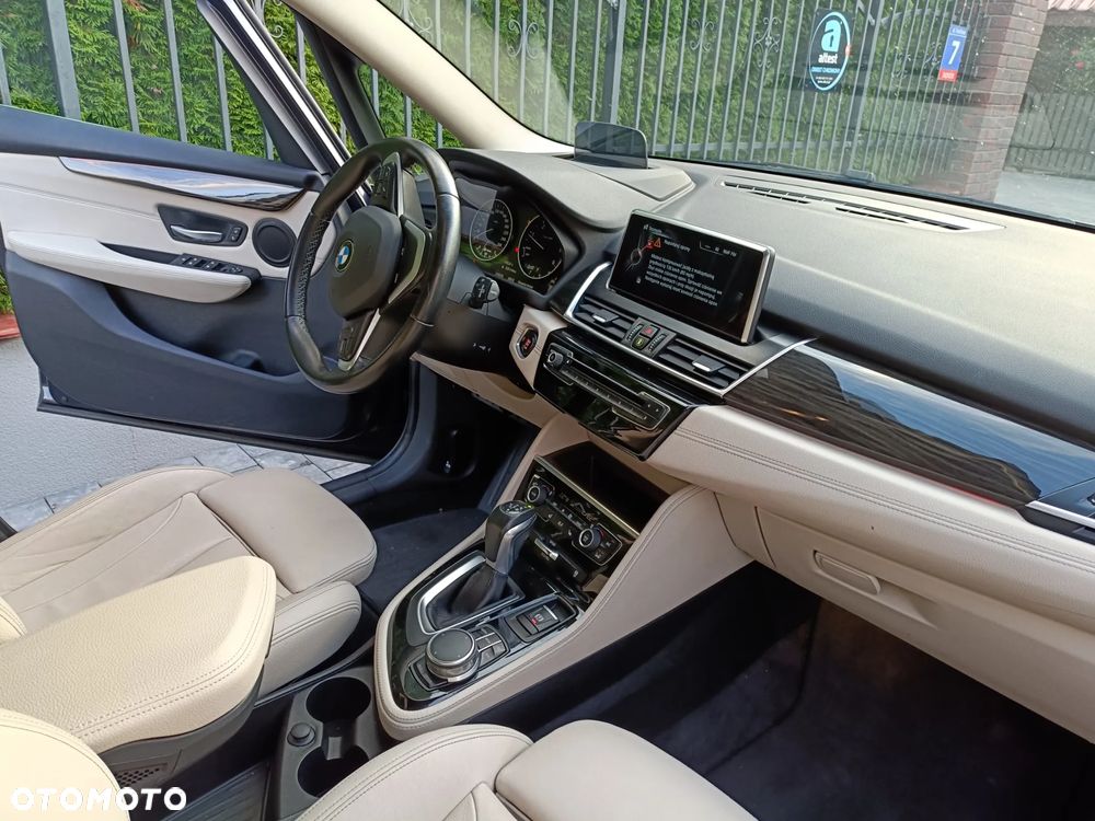 BMW Seria 2 218d Luxury Line sport - 6