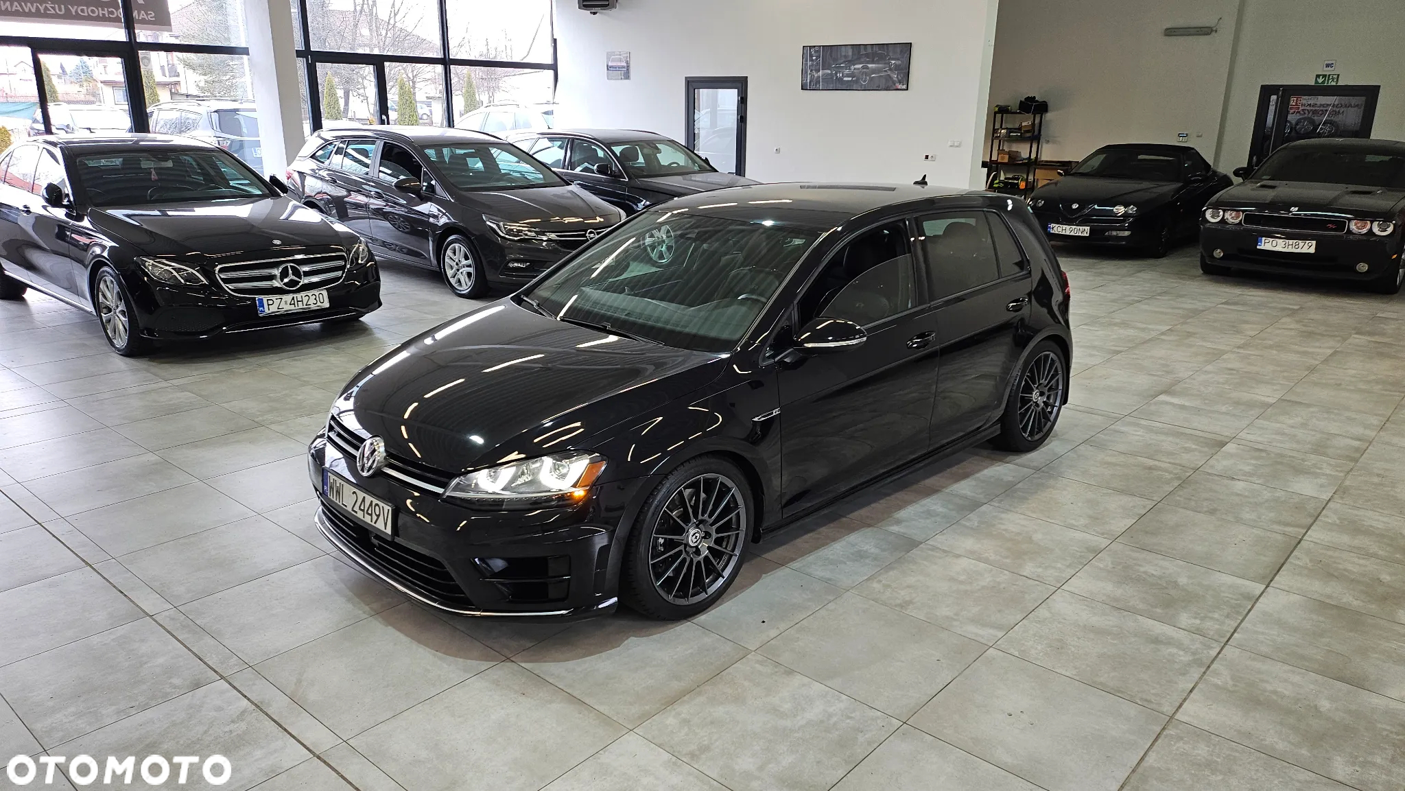 Volkswagen Golf R 4Motion BlueMotion Technology - 12