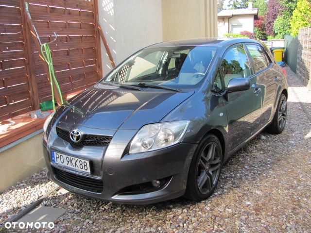 Toyota Auris 2.0 D-4D Prestige - 1