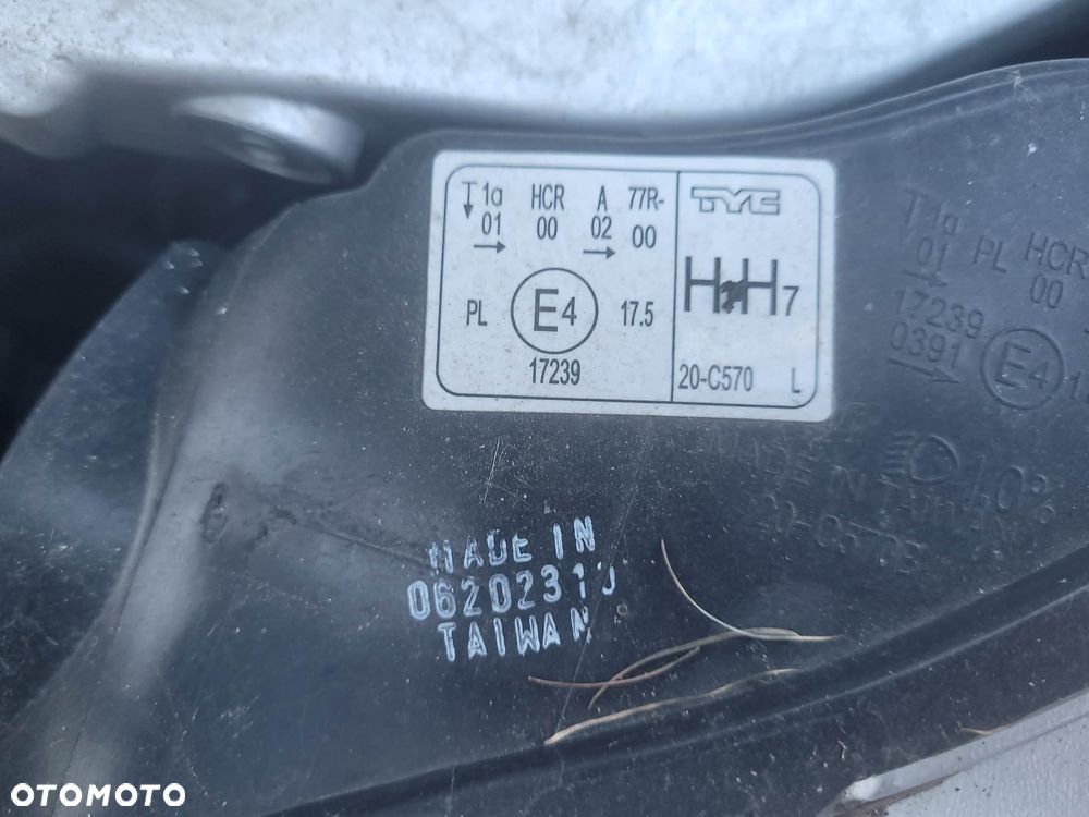 Lampy przód Ford Focus mk3 - 3