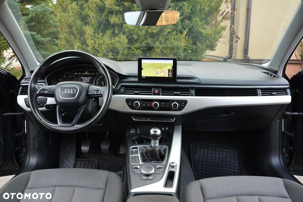 Audi A4 Avant 2.0 TDI DPF clean diesel Ambiente - 21