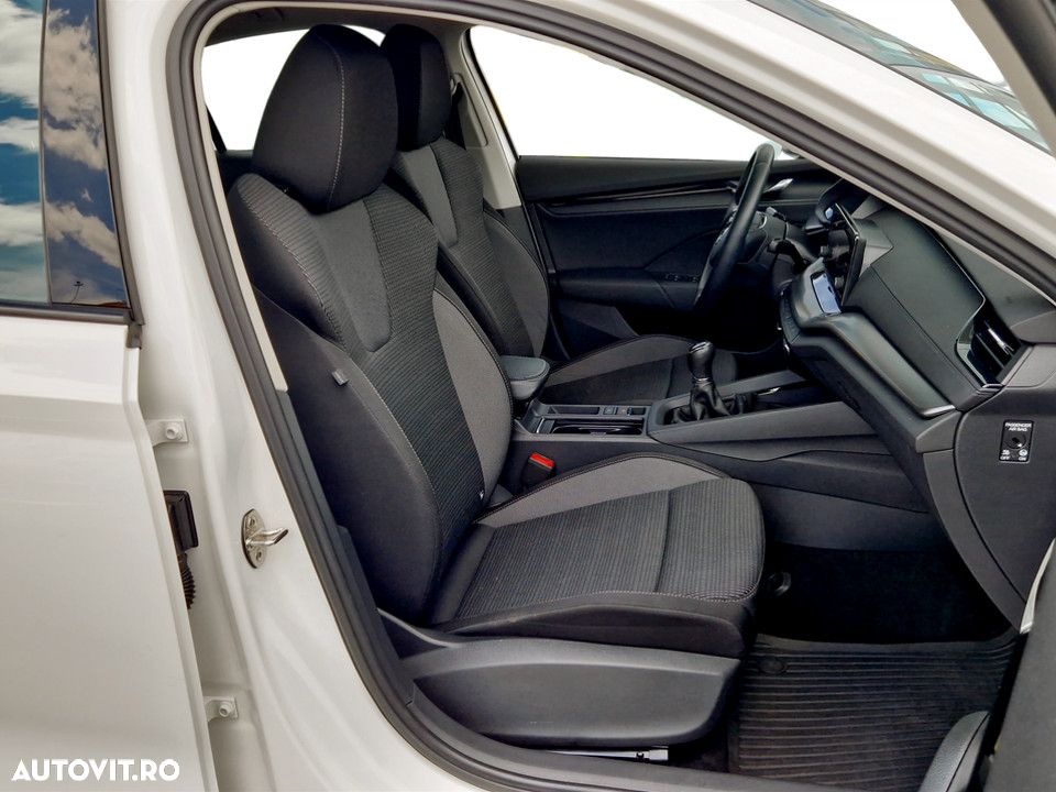 Skoda Octavia 2.0 TDI Ambition - 15