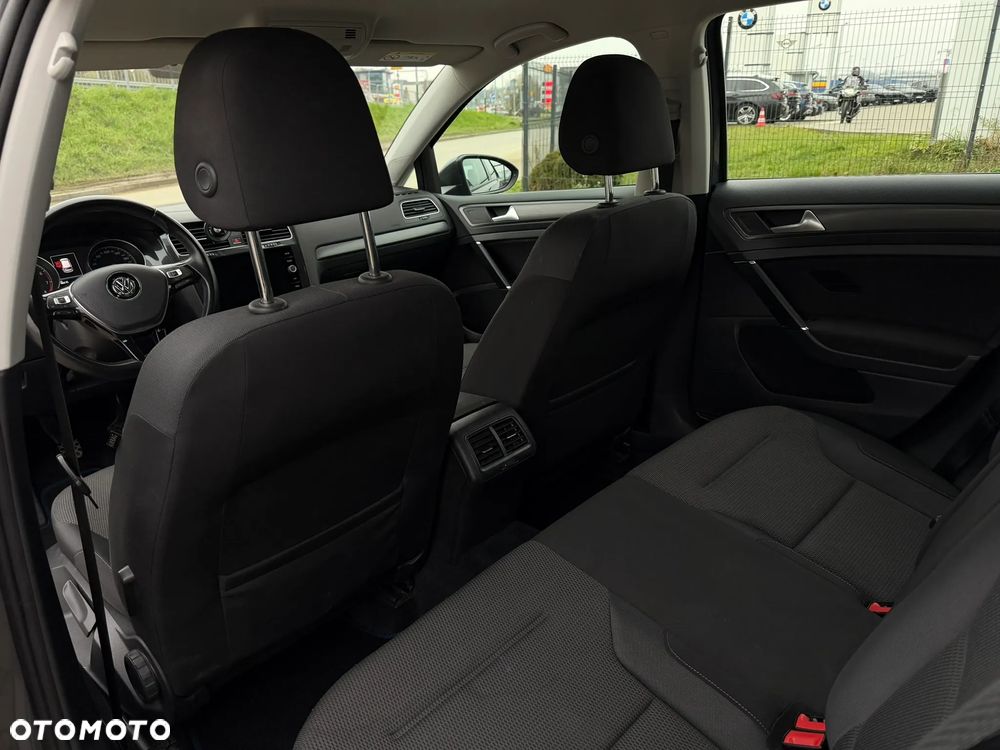 Volkswagen Golf 1.4 TSI BMT Highline - 28