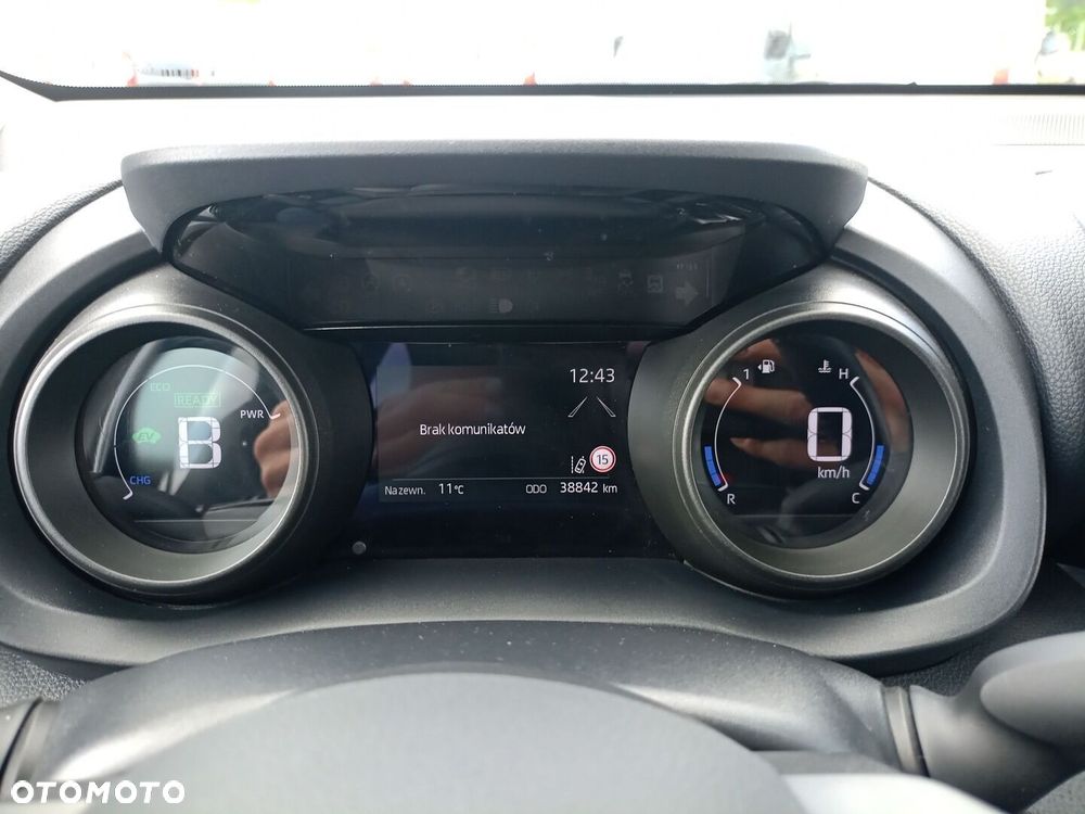 Toyota Yaris Hybrid 1.5 Comfort - 22