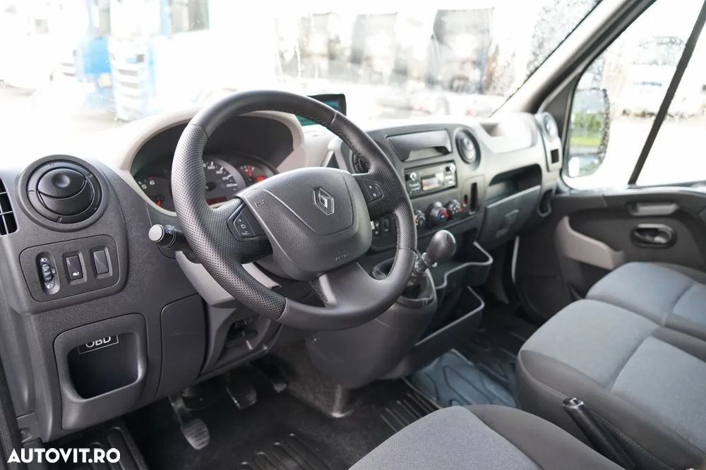 Renault MASTER / BASCULATOR SPATE / 3 LOCURI / DOUĂ TRANSMISII / MANUALĂ / IMPORTATĂ / - 28