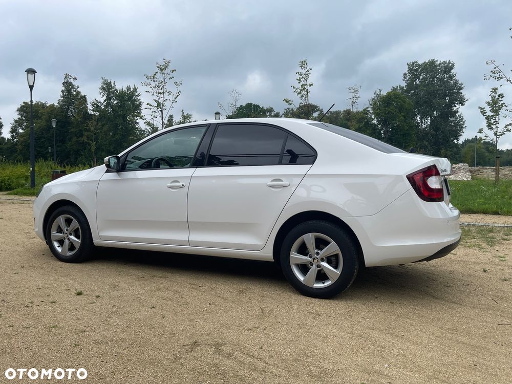 Skoda RAPID 1.0 TSI Ambition - 17