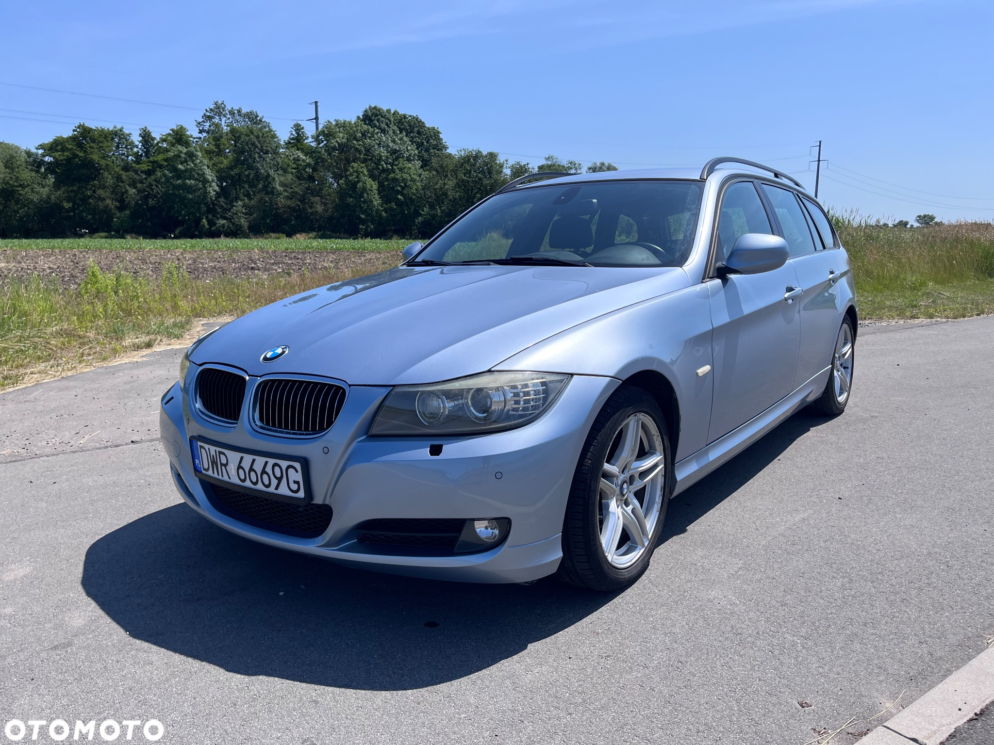 BMW Seria 3 318d Touring - 2