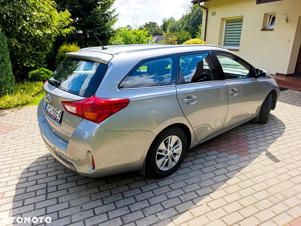 Toyota Auris - 5
