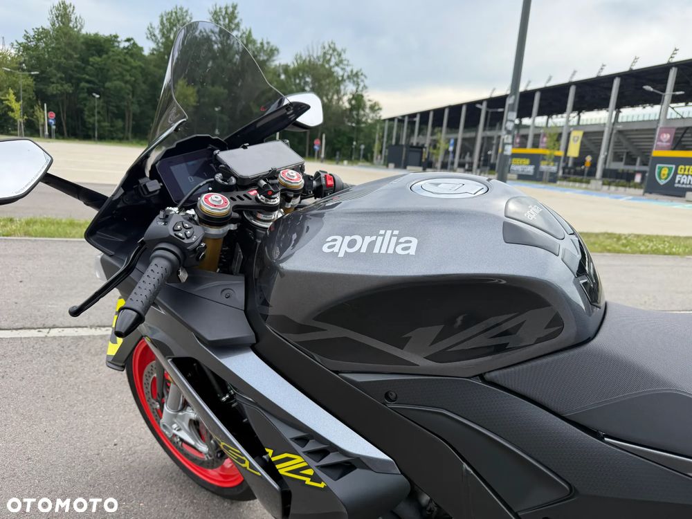 Aprilia RSV - 6