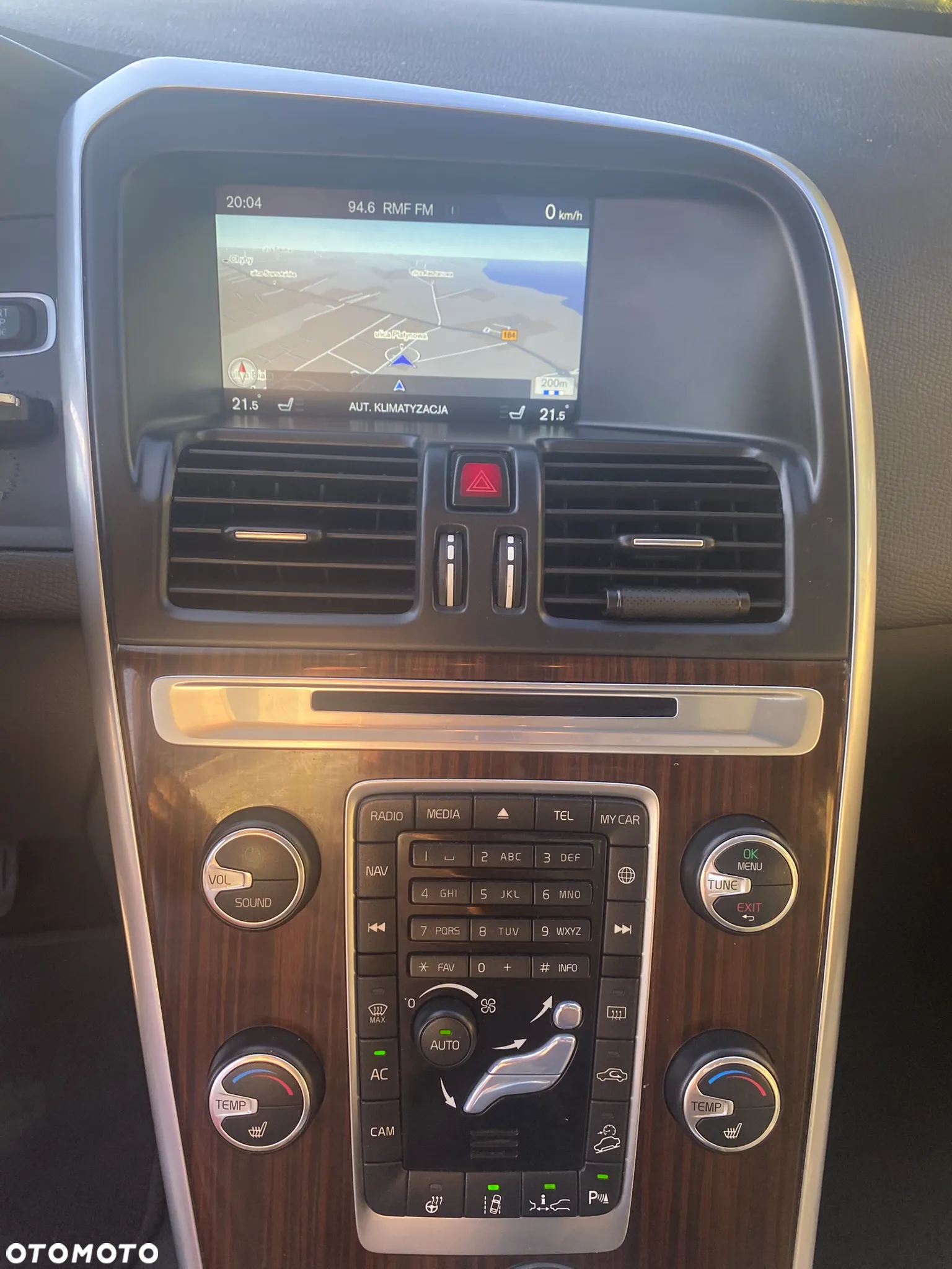 Volvo XC 60 D5 AWD Summum - 11