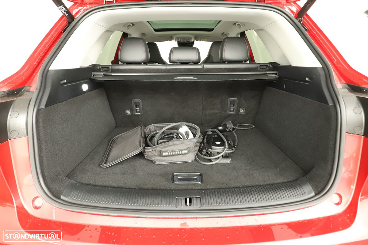 MG EHS 1.5 T-GDI Plug-in Hybrid Luxury - 26