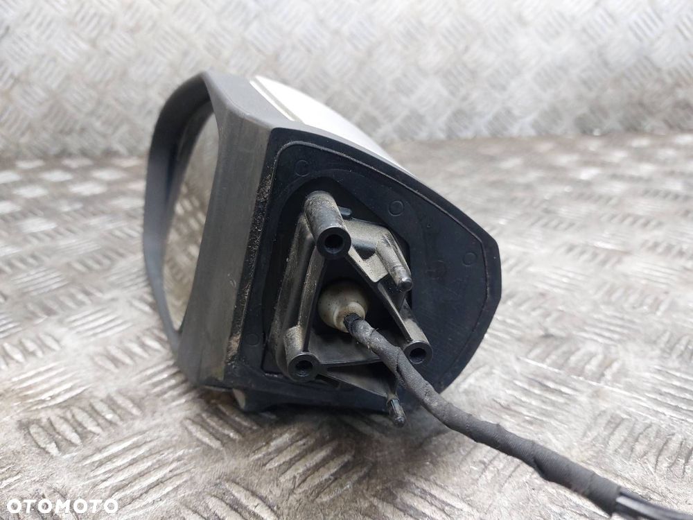 LUSTERKO LEWE ELEKTRYCZNE MERCEDES-BENZ W245 748 9 PIN EU ID: 239606 - 6