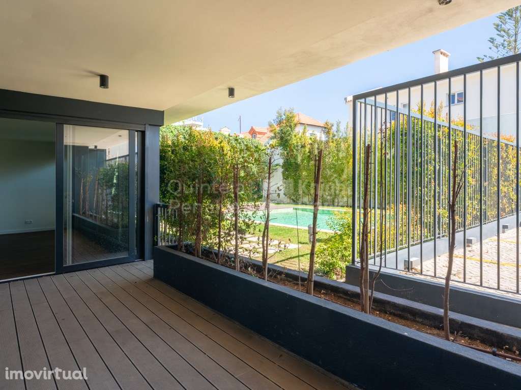 Apartamento T2 com terraço em condomínio com piscina no Estoril - Grande imagem: 2/25