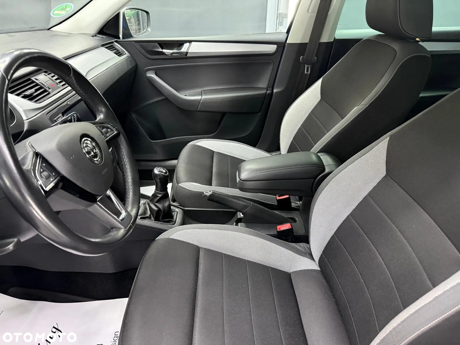Skoda RAPID 1.0 TSI Ambition - 20