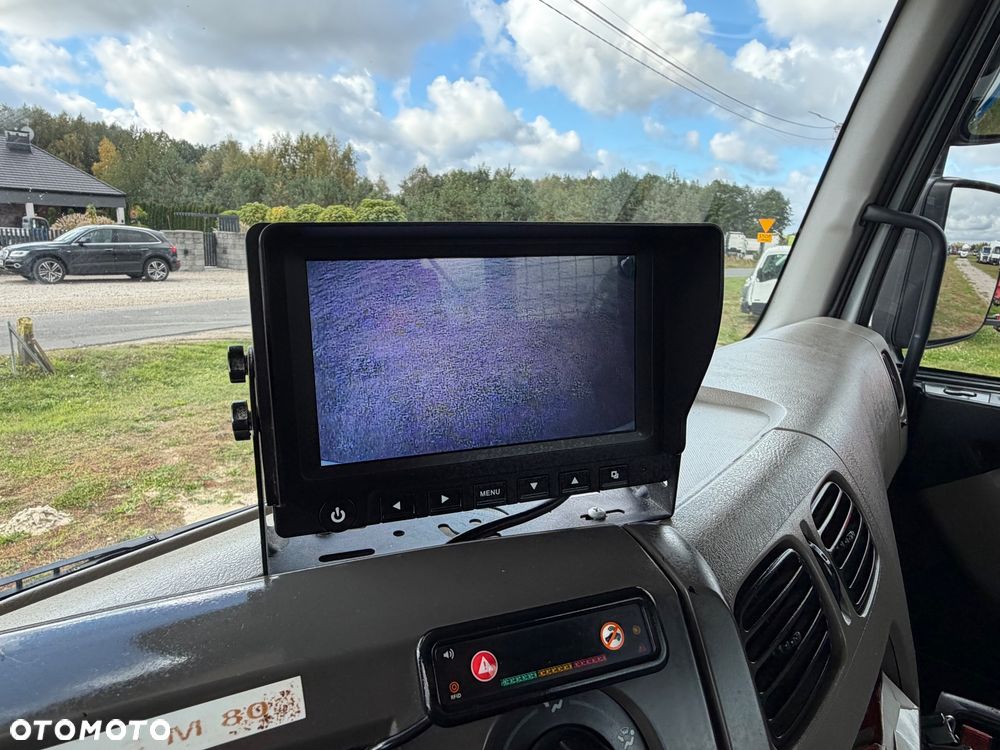 Renault Premium Lander 380 6x4 - 18