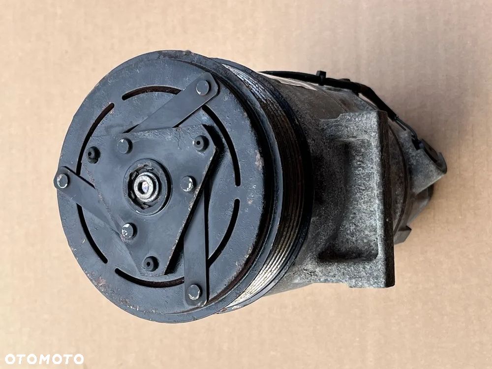 SPRĘŻARKA KLIMATYZACJI KOMPRESOR POMPA VALEO 926000217R HFC-134a - 7