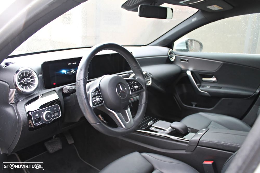 Mercedes-Benz A 250 - 13