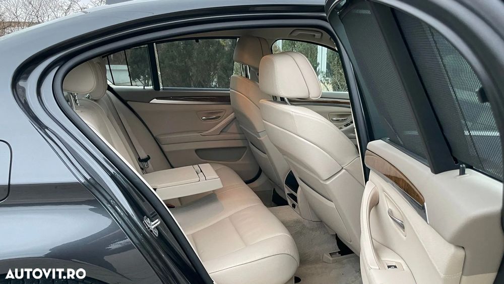 BMW Seria 5 520d - 15