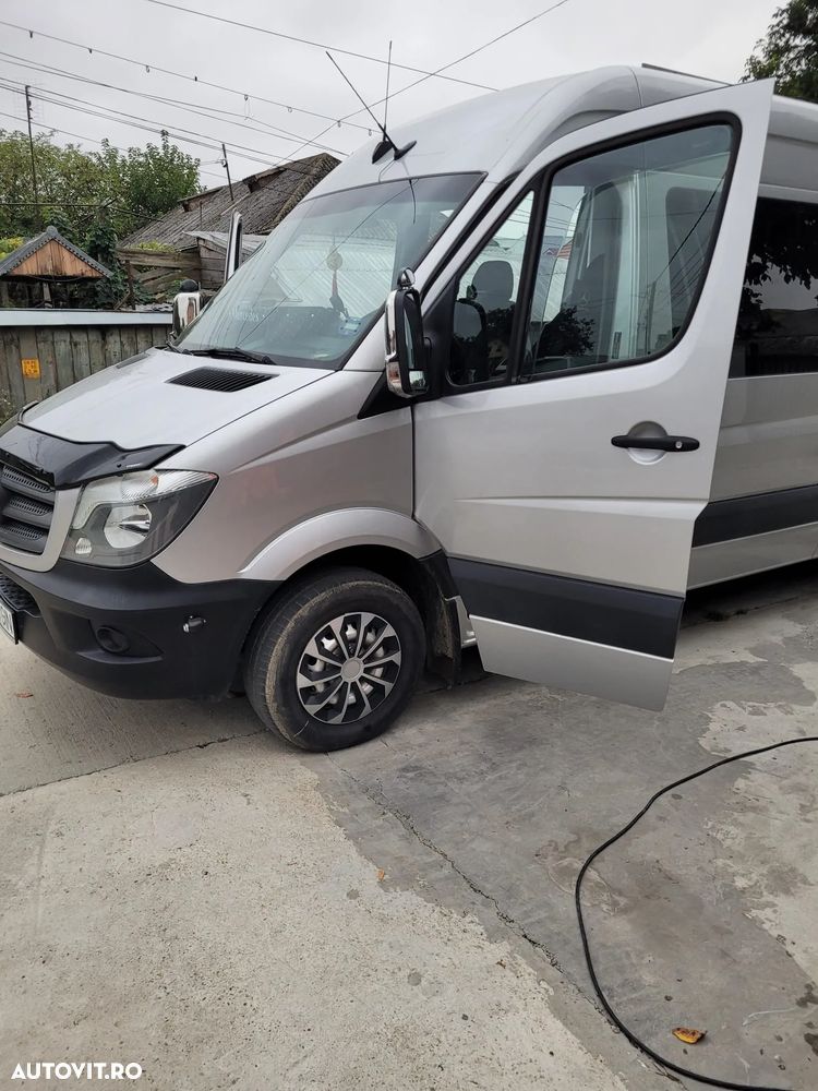 Mercedes-Benz Sprinter - 13