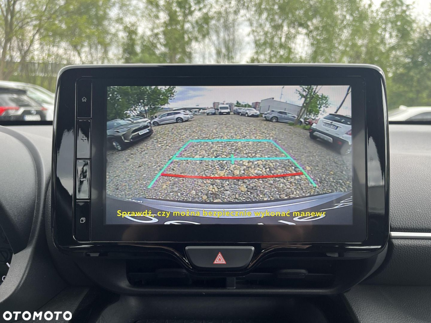 Toyota Yaris Cross Hybrid 1.5 Comfort 4x4 - 13